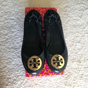 NEW IN BOX Tory Burch Black Minnie Ballet Flats